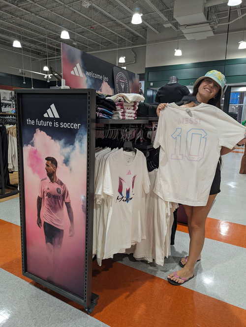 MIA_2023-08-17 19-50-04_PXL_20230817_235004203